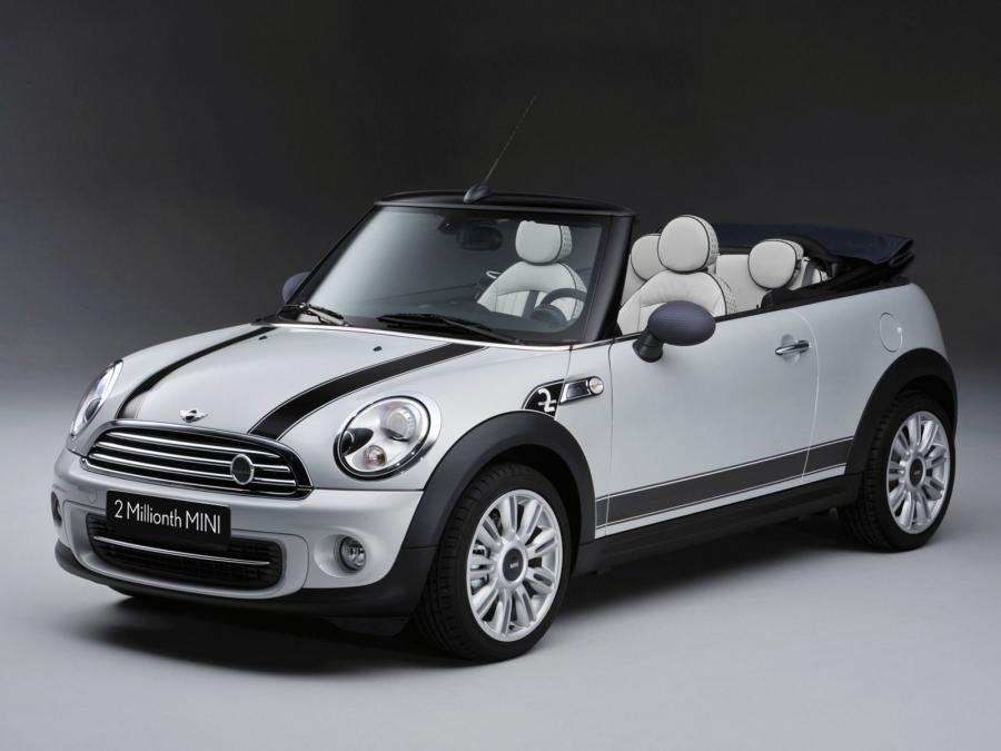  Mini Cooper Cabrio 2 Millions 2011 года  (фото 4 из 12)